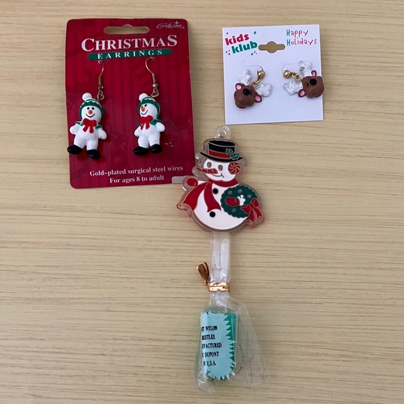 Gibson Christmas Earrings Set & Sparkling Reindeer Earrings Plus - Picture 1 of 5